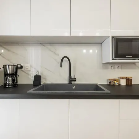 Acropolis Exclusive Apartment *
