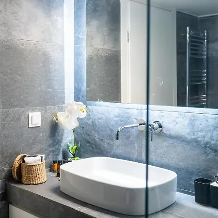Acropolis Exclusive Apartment